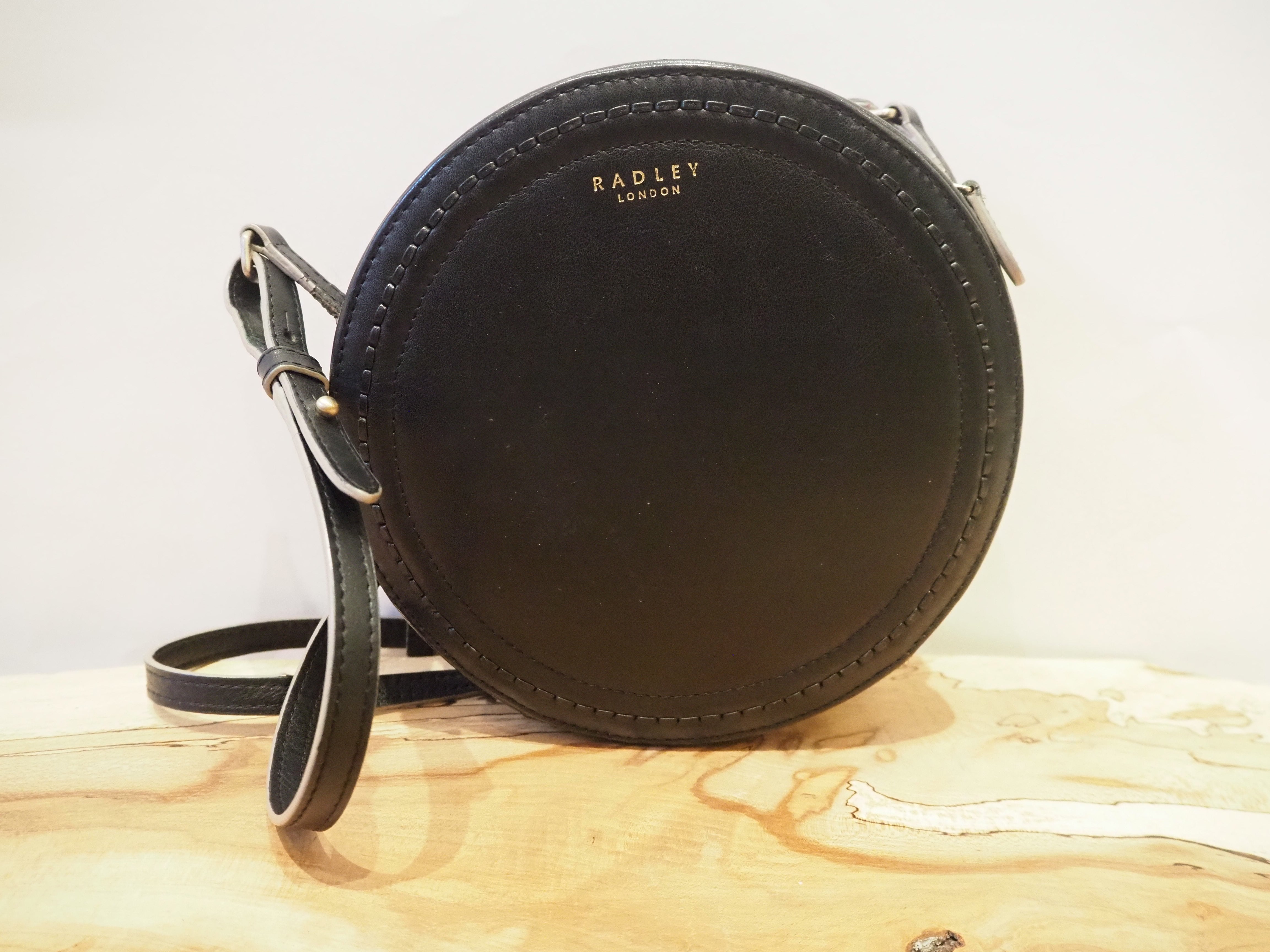 Radley hotsell circle bag