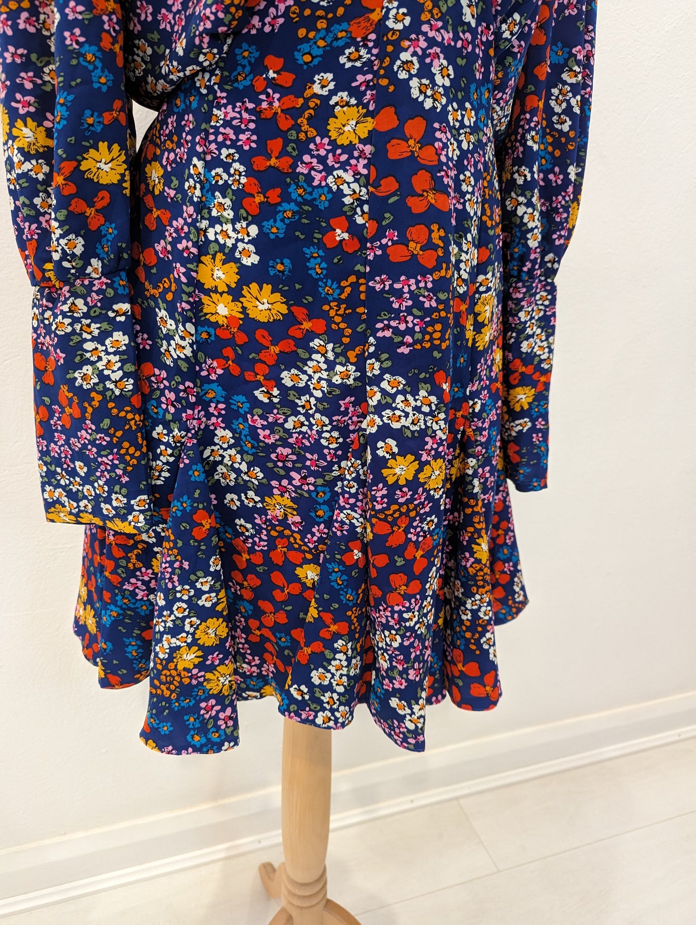 AX Paris Navy Floral Dress 10