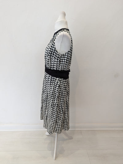 Evelin Brant Black spot dress 16 RRP £179 NWT