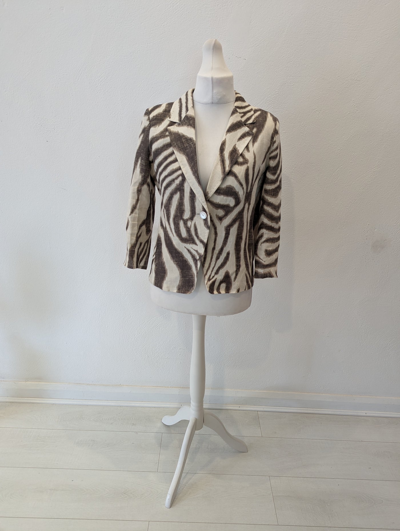 Max Mara Animal Linen Jacket 12