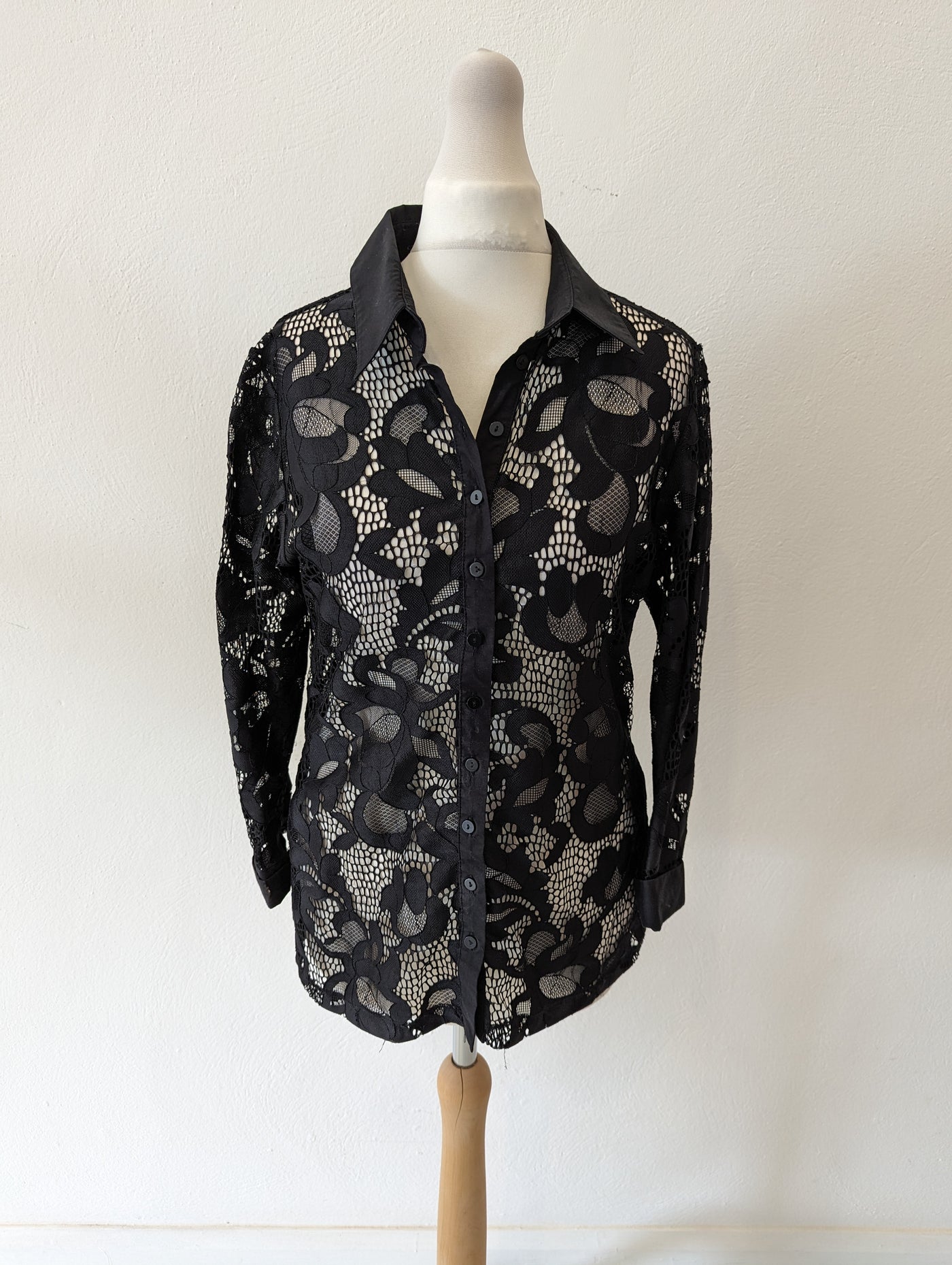 Anne Fontaine Black Lace shirt 14 (small fitting)