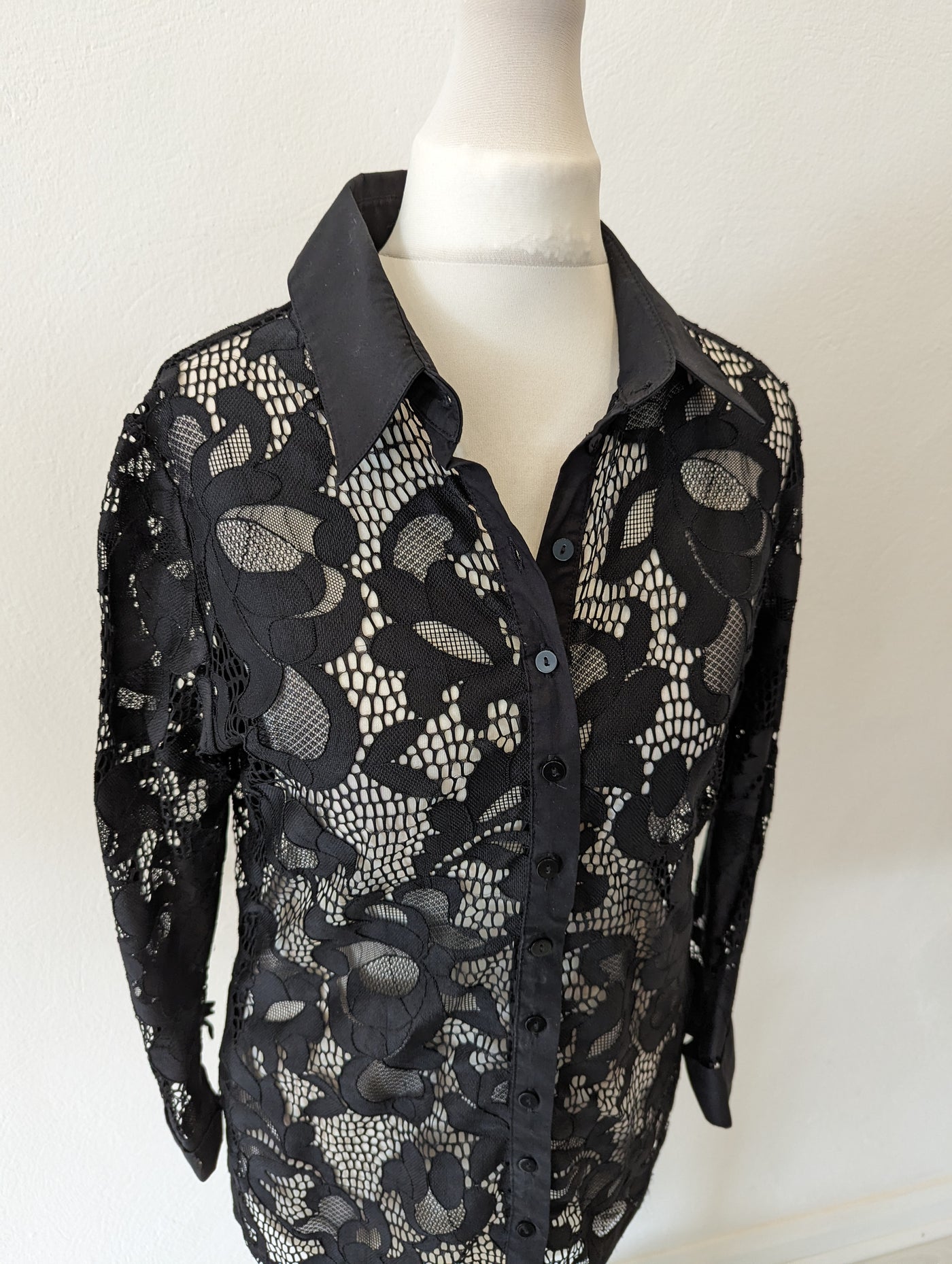 Anne Fontaine Black Lace shirt 14 (small fitting)