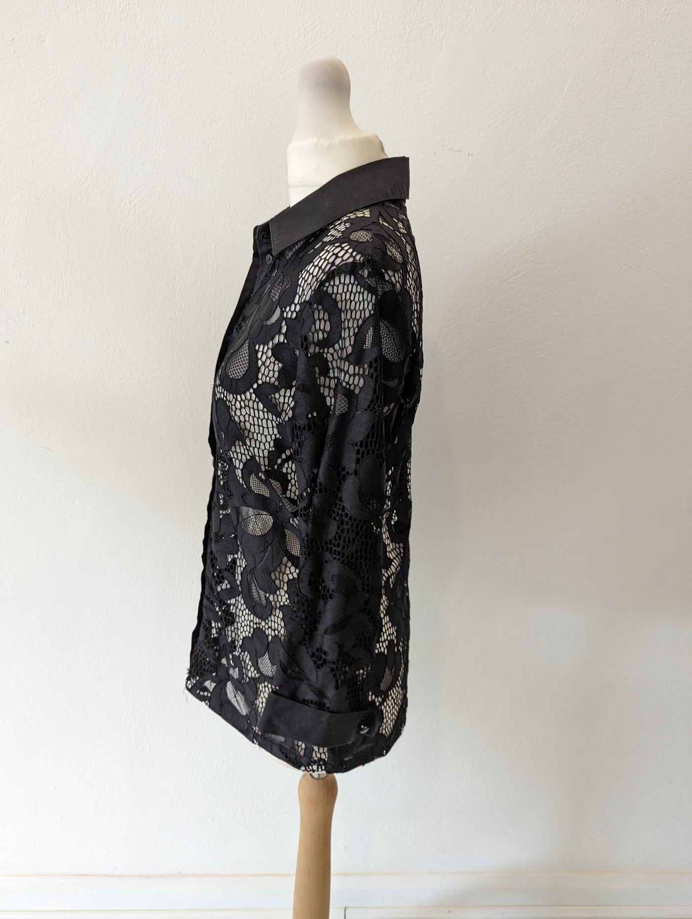 Anne Fontaine Black Lace shirt 14 (small fitting)