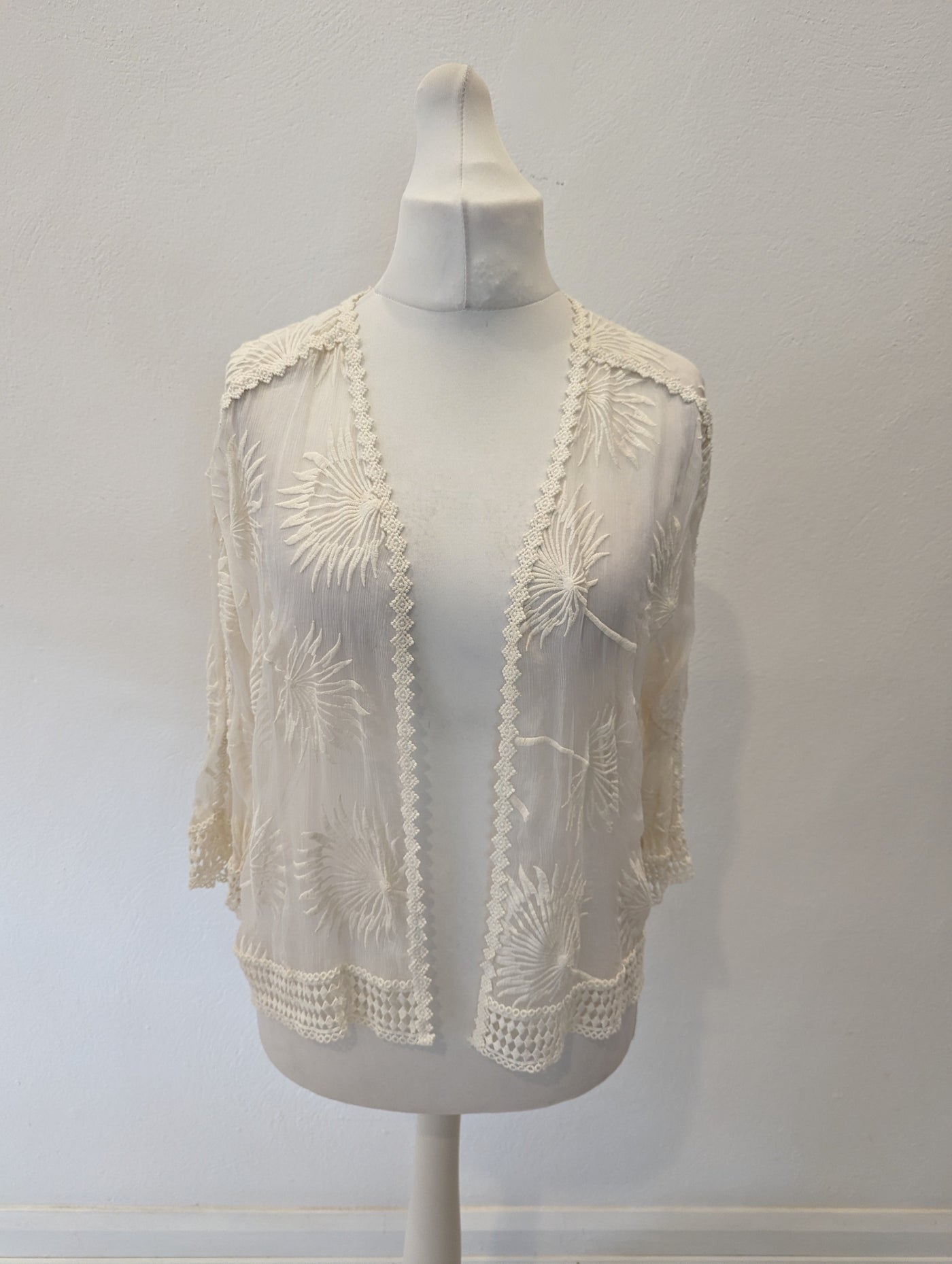 Massimo Dutti Ivory Sheer Shrug M