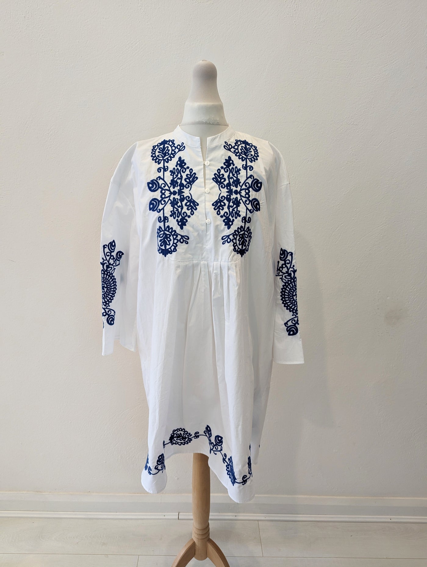 Zara White Blue Print Dress XS RRP £29.99