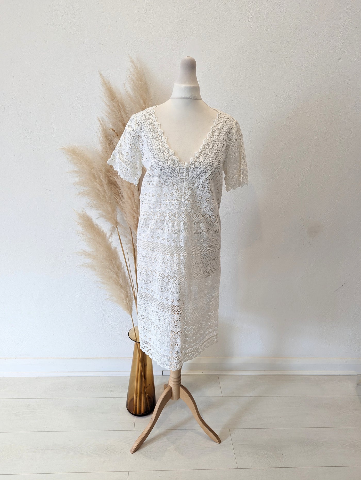 Weekend Max Mara White Lace Dress 10