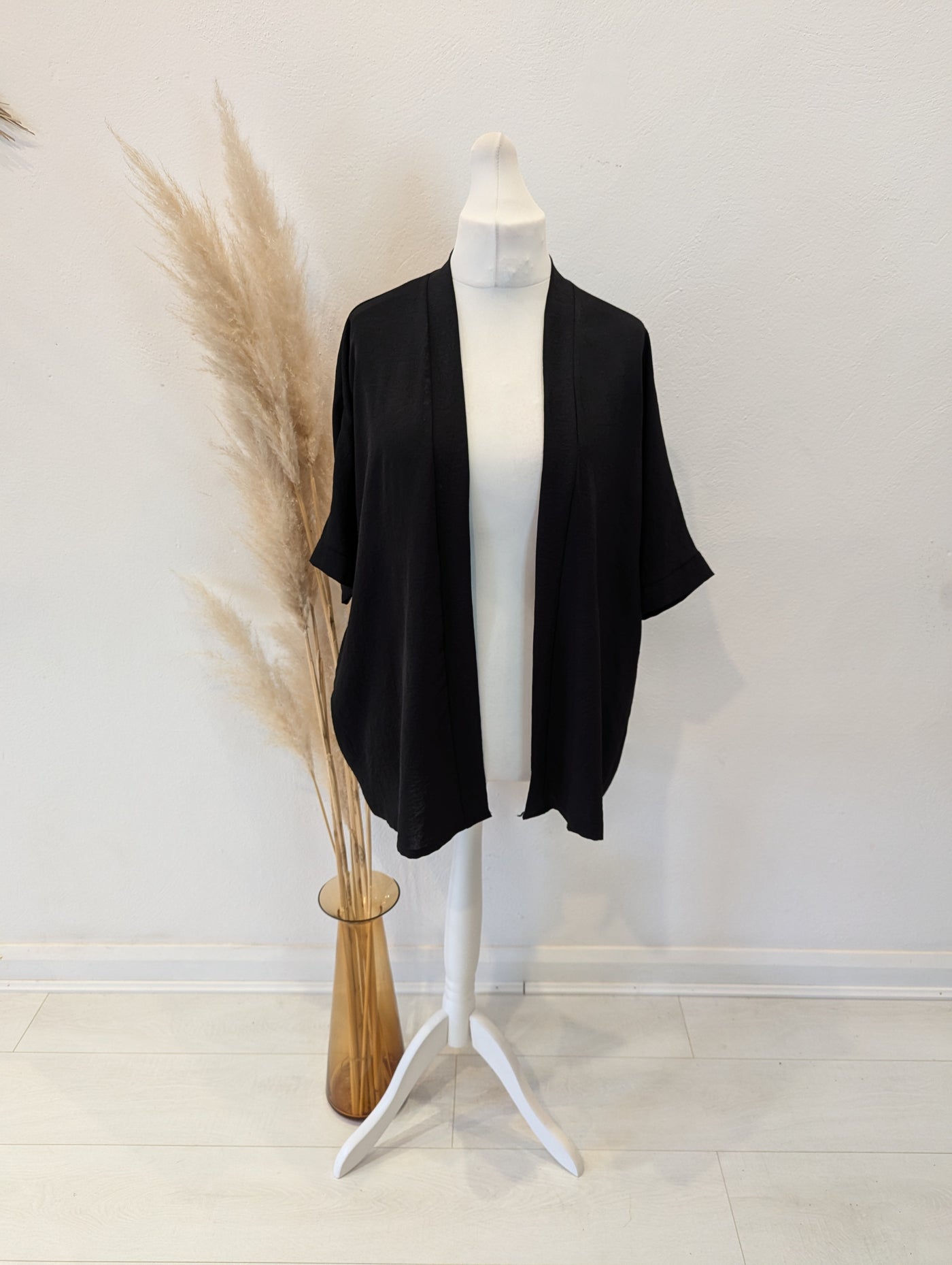 Draped cardigan in black