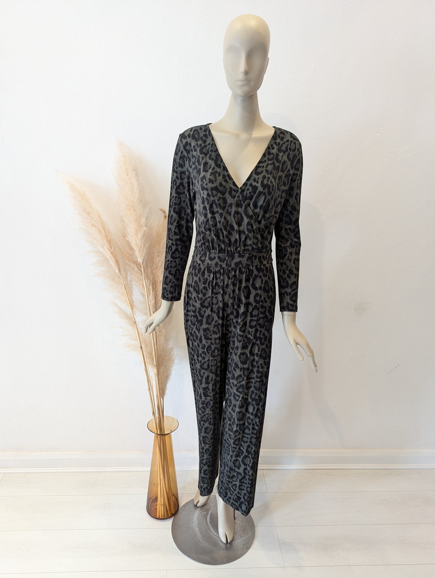 Sosander Green Animal Print Jumpsuit 12