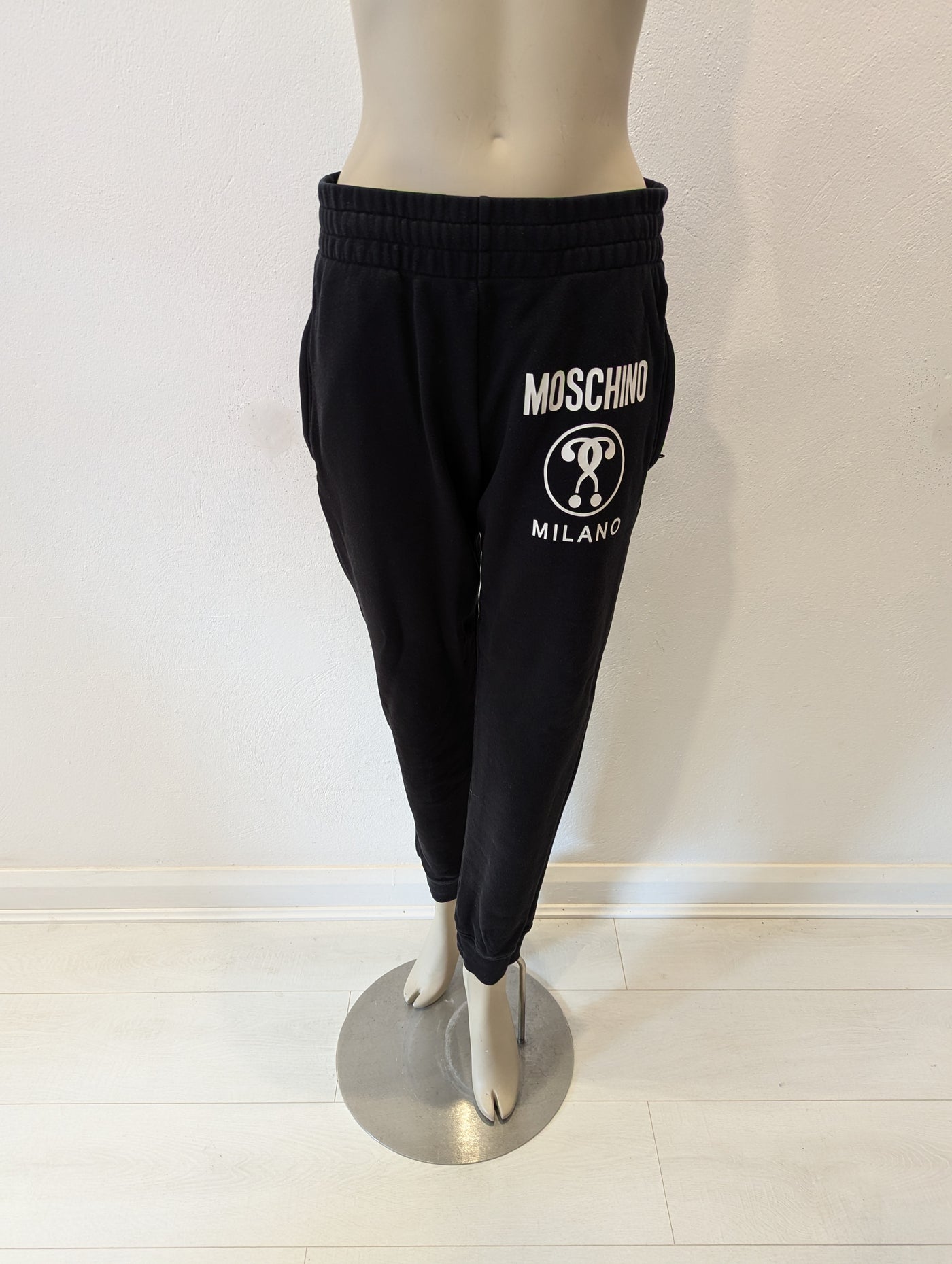 Moschino Tracksuit 8