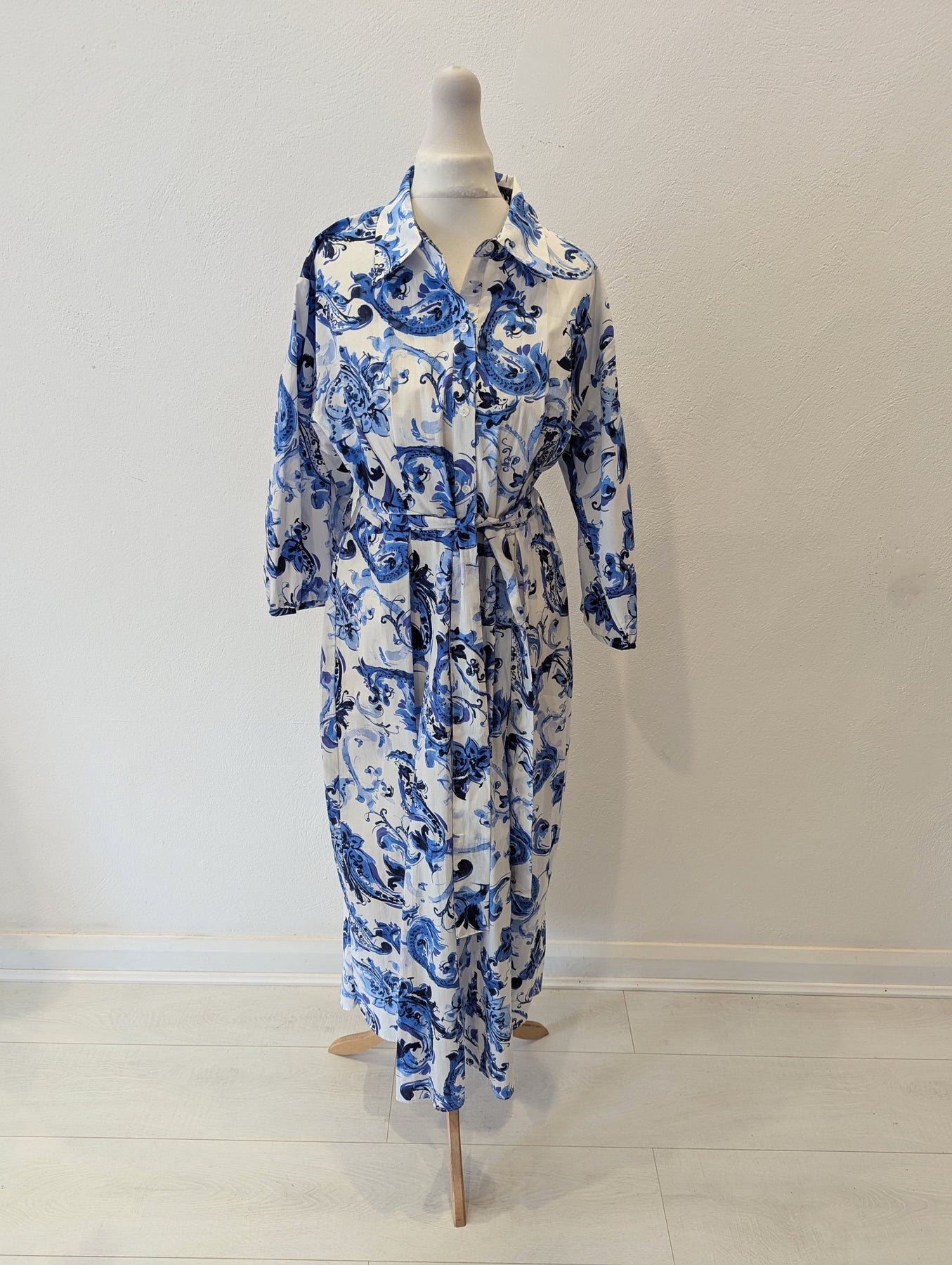 Zara Blue/White Shirt Dress S – The Wardrobe