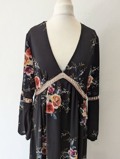 Mandi Black Floral Maxi 8