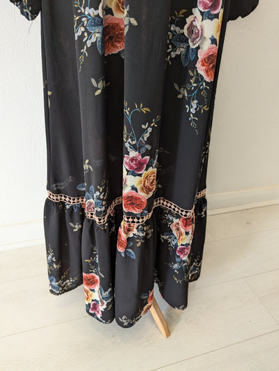 Mandi Black Floral Maxi 8