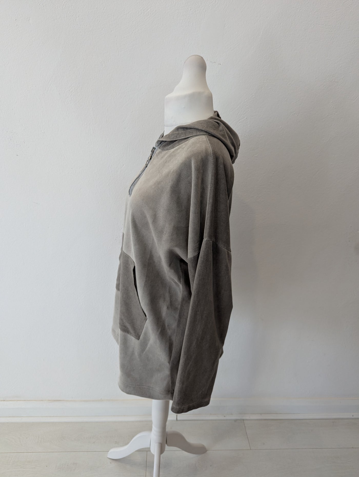 Deck Taupe Velour Hoodie Size M/L