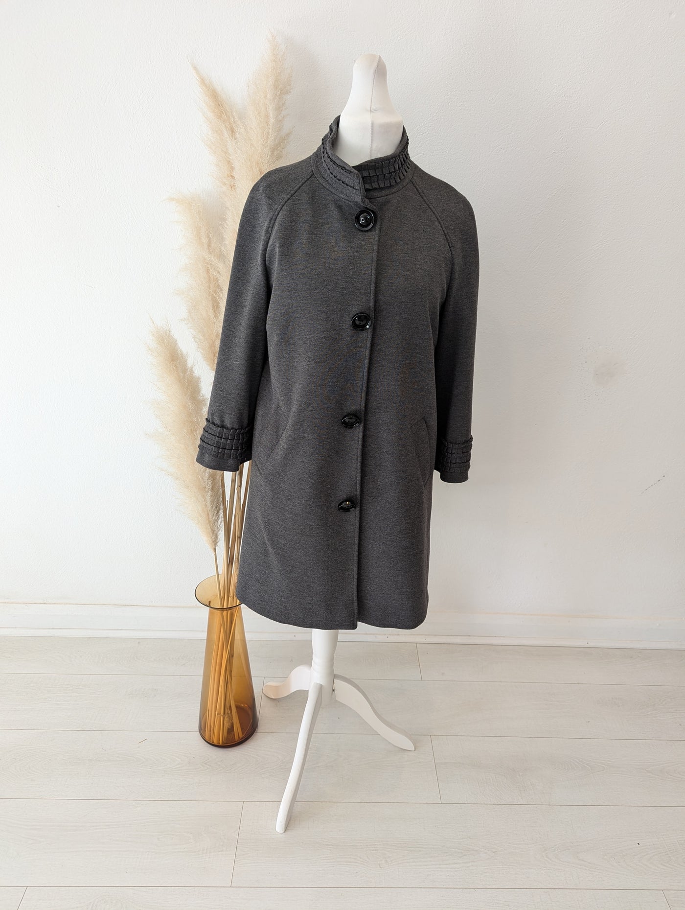 Per Una Speziale Grey Coat 14