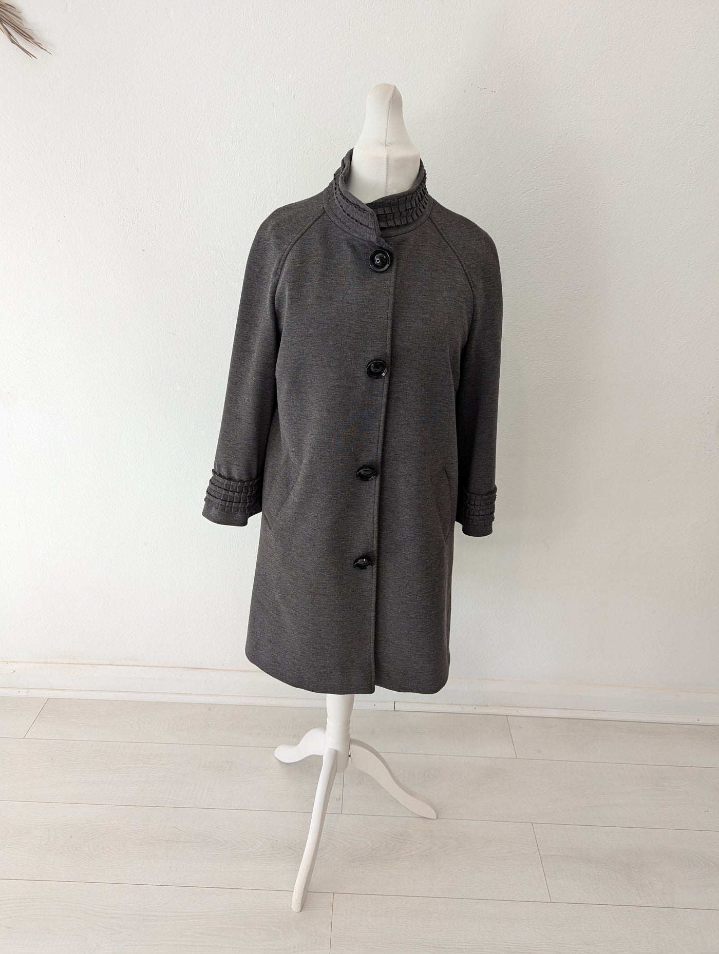 Per Una Speziale Grey Coat 14