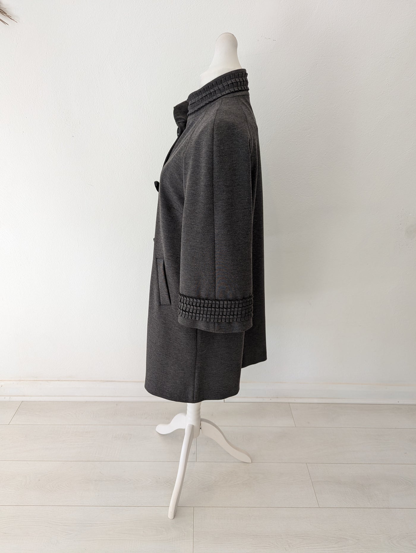 Per Una Speziale Grey Coat 14