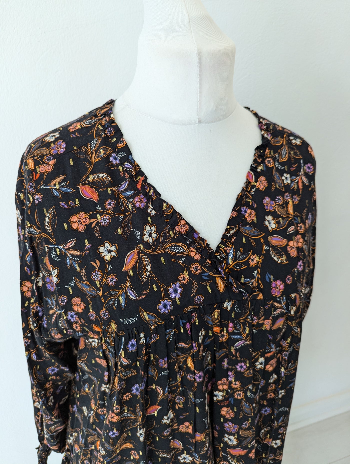 Oliver Bonas Black Floral Smock Dress 10