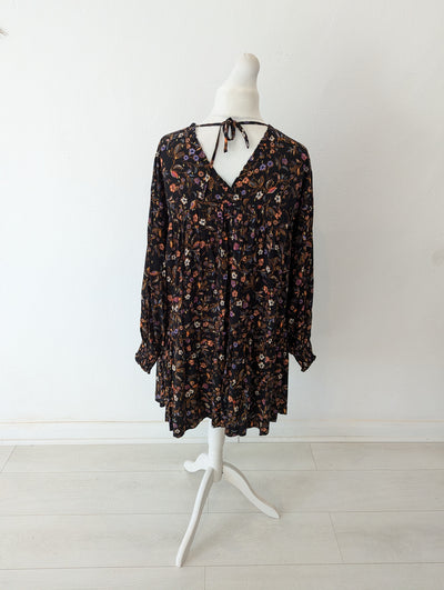 Oliver Bonas Black Floral Smock Dress 10