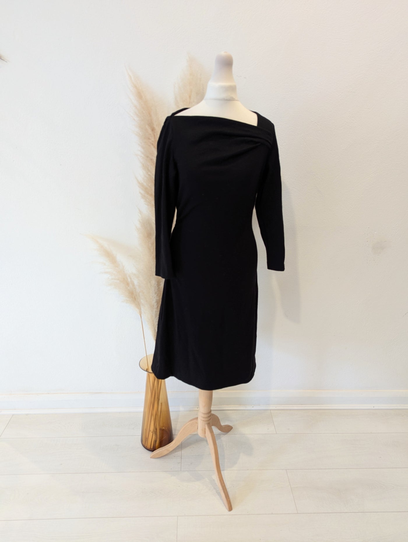 Diane Von Fusterberg  Black Dress XS