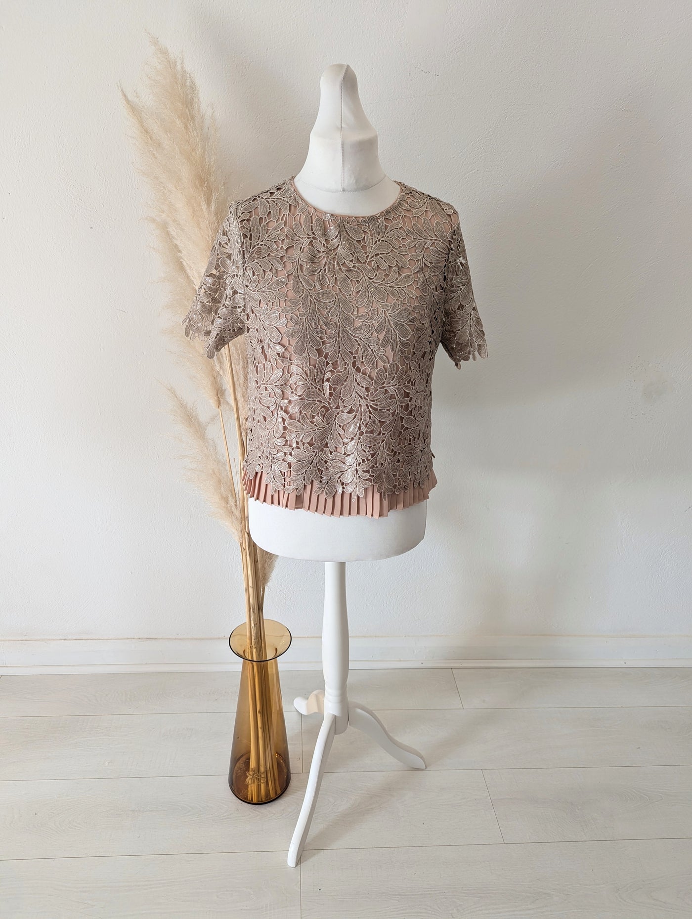 Darling London Blush Sequin top 14