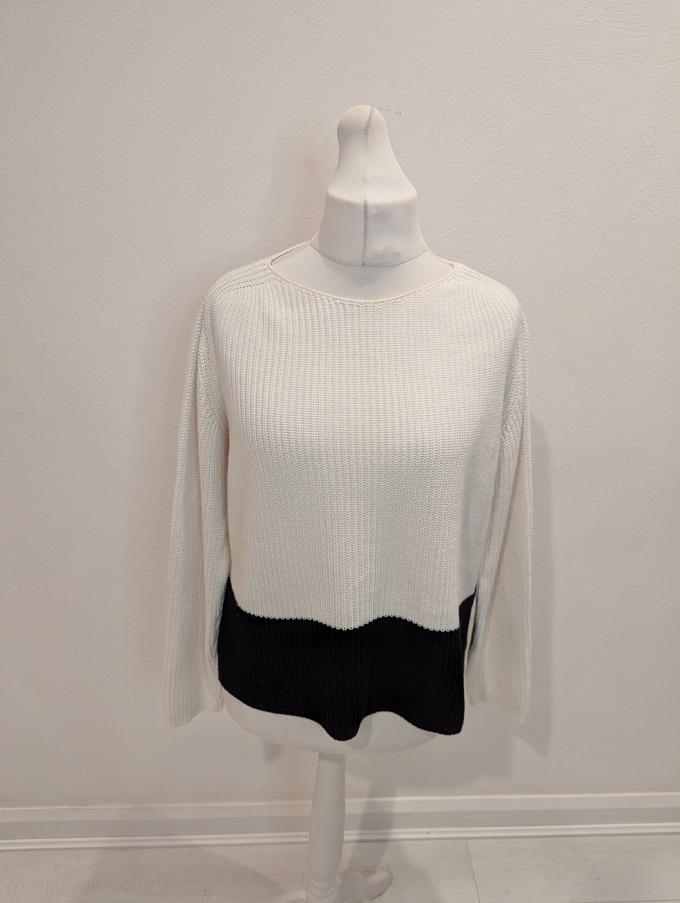 Betty Barclay Black/White Jumper 14