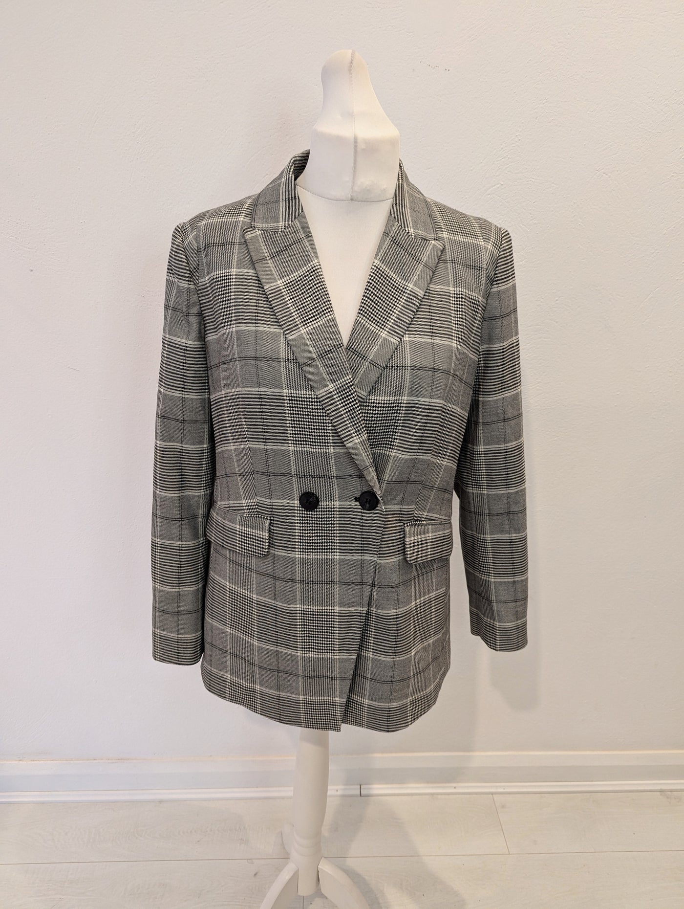 Mint Velvet Grey Check Blazer Size 14 NWT RRP £159