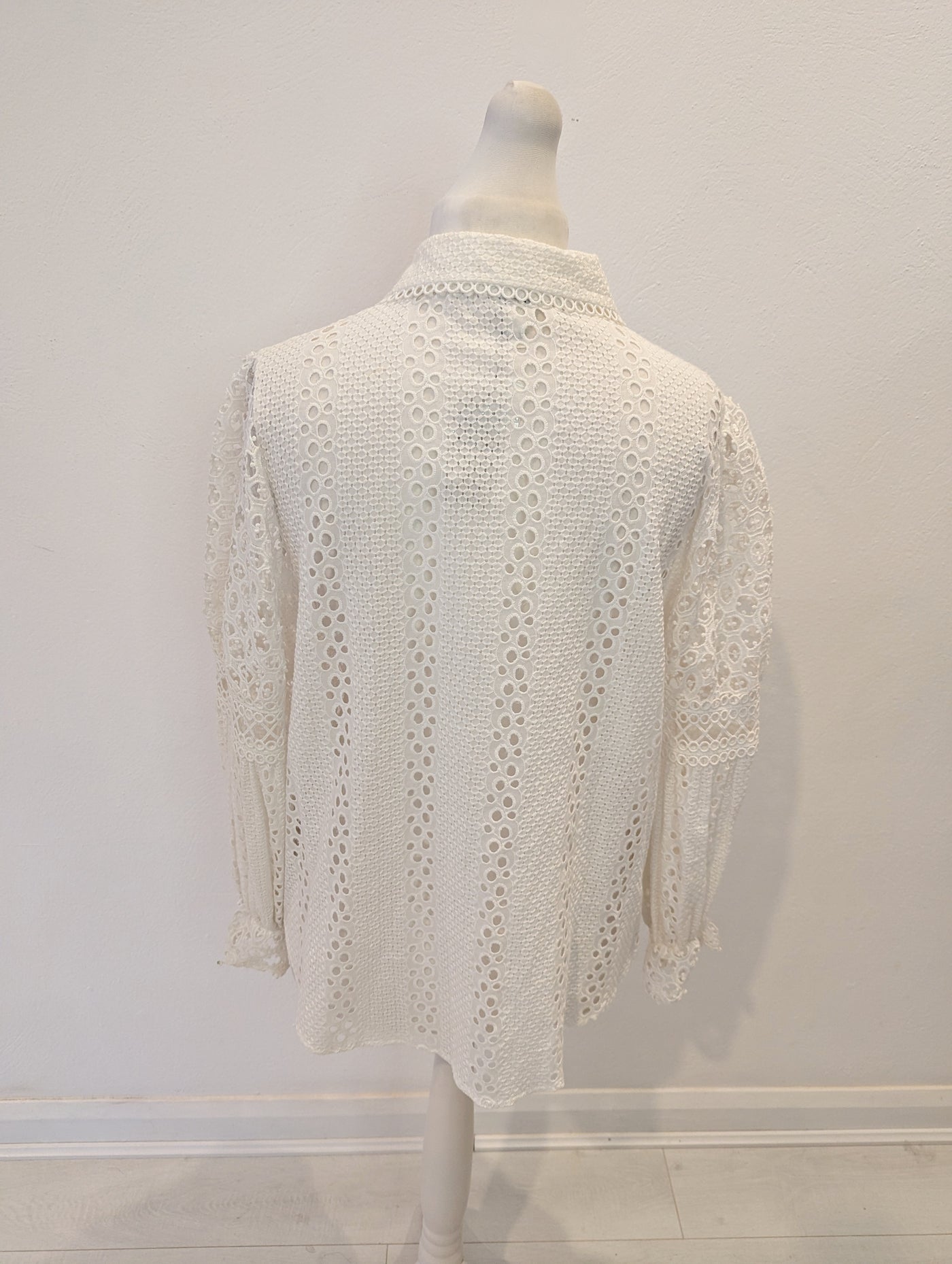 River Island White Blouse Size 14 NWT RRP £40