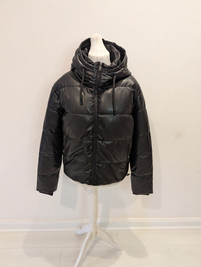 Guess Black Puffa Coat L