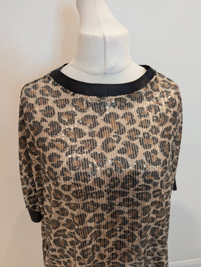 Studio Leopard sequin top 12/14