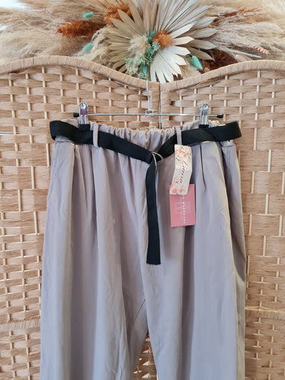 Paper bag stretchy trousers in taupe