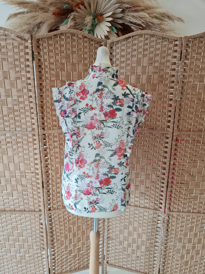 Ted Baker Ruffle floral Top 8