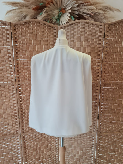 Zara White Cape M