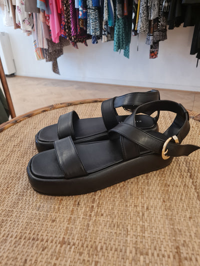 Warehouse Leather sandals 5