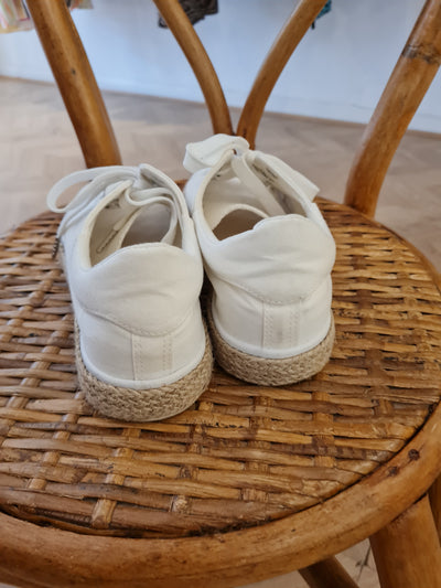 Wittner White trainers 7