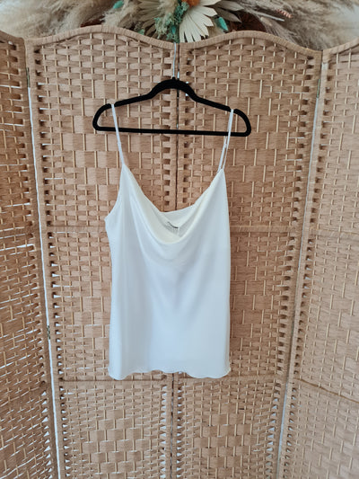 Satin vest in white L/XL
