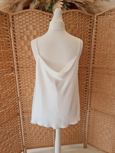 Satin vest in white L/XL