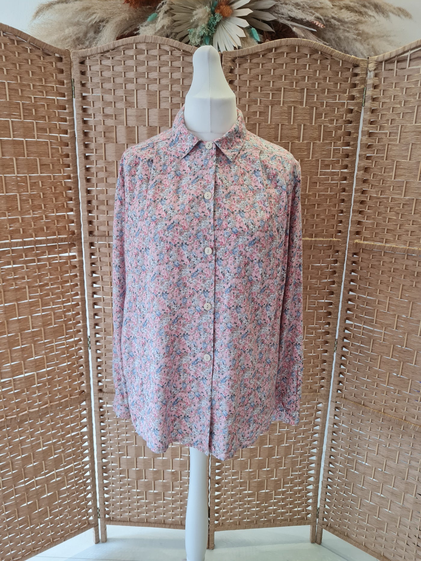 pink floral blouse 14/16