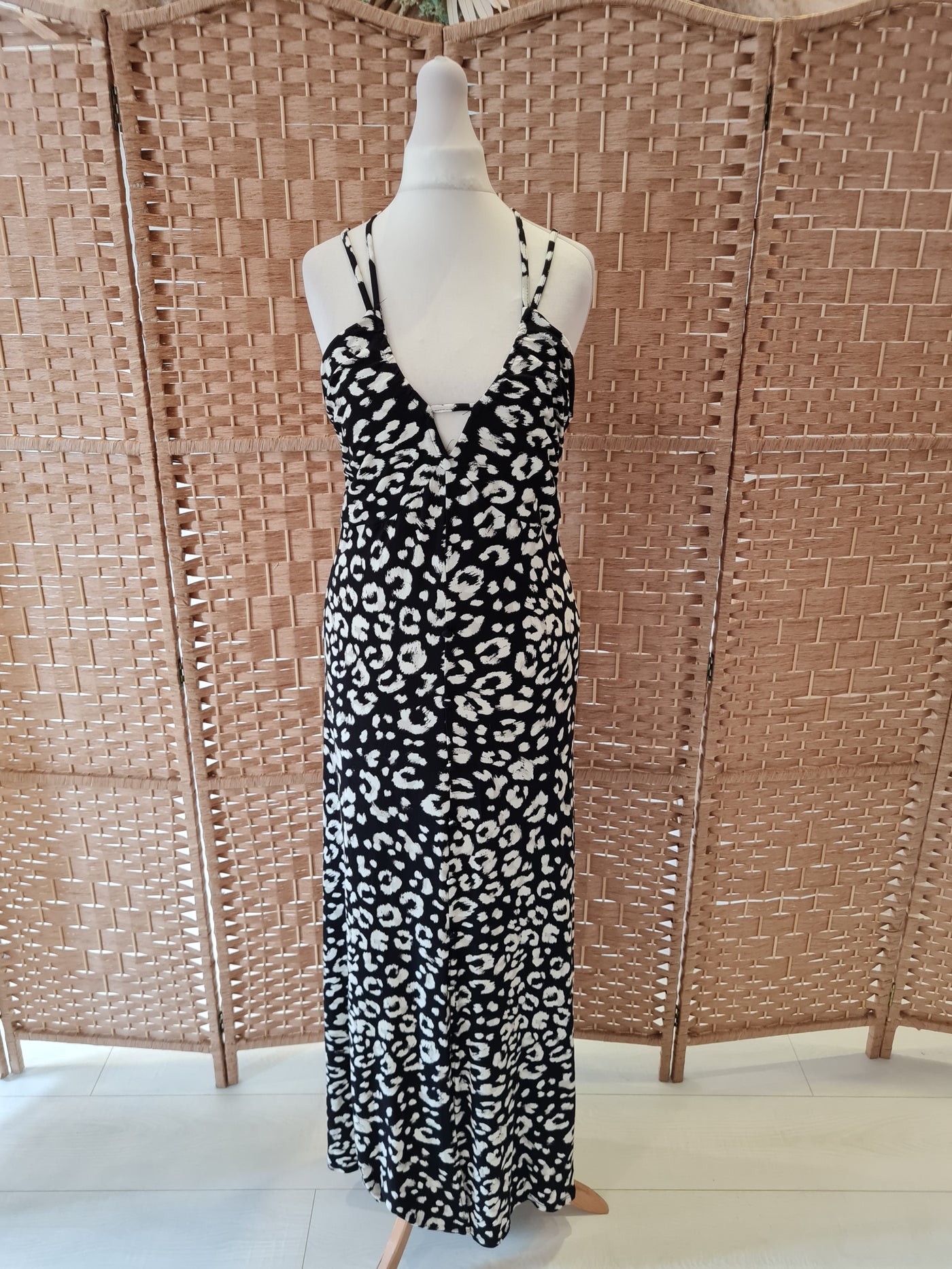 Monsoon Black/White Maxi Small