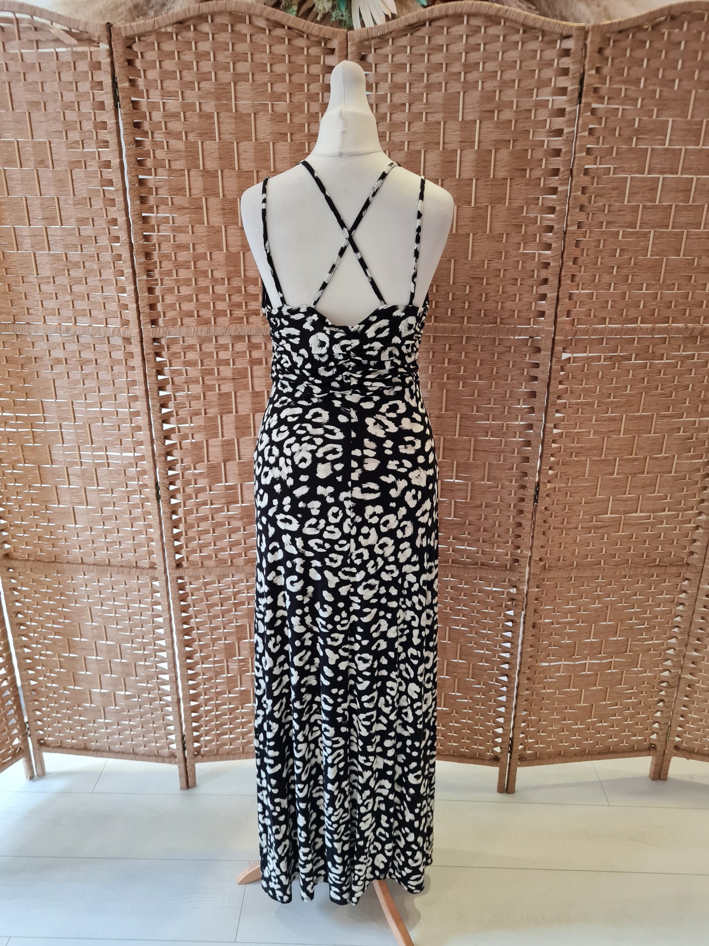 Monsoon Black/White Maxi Small