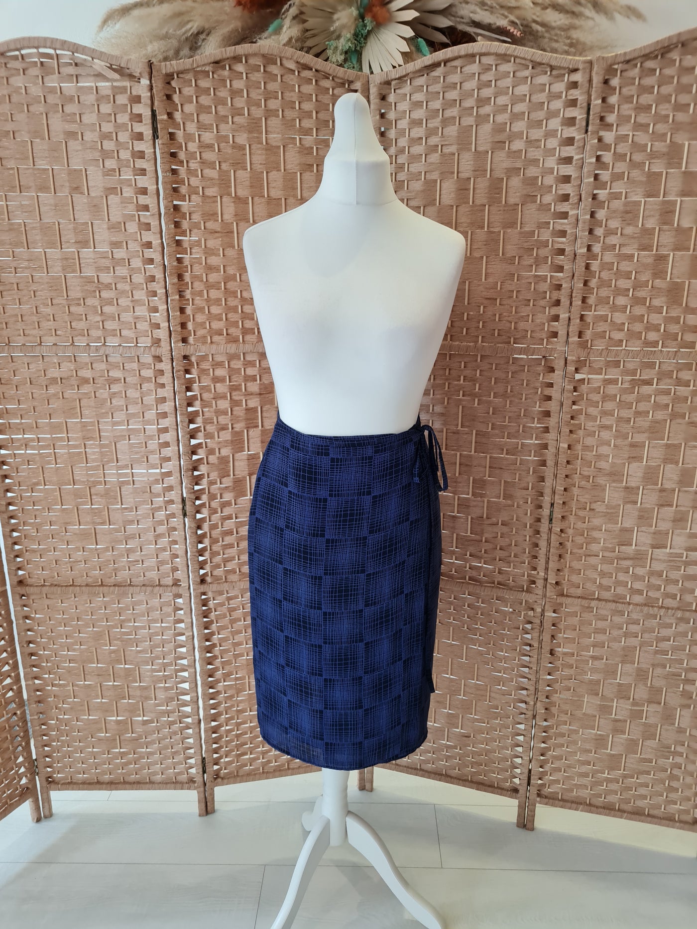 Blue wrap skirt – 1990s