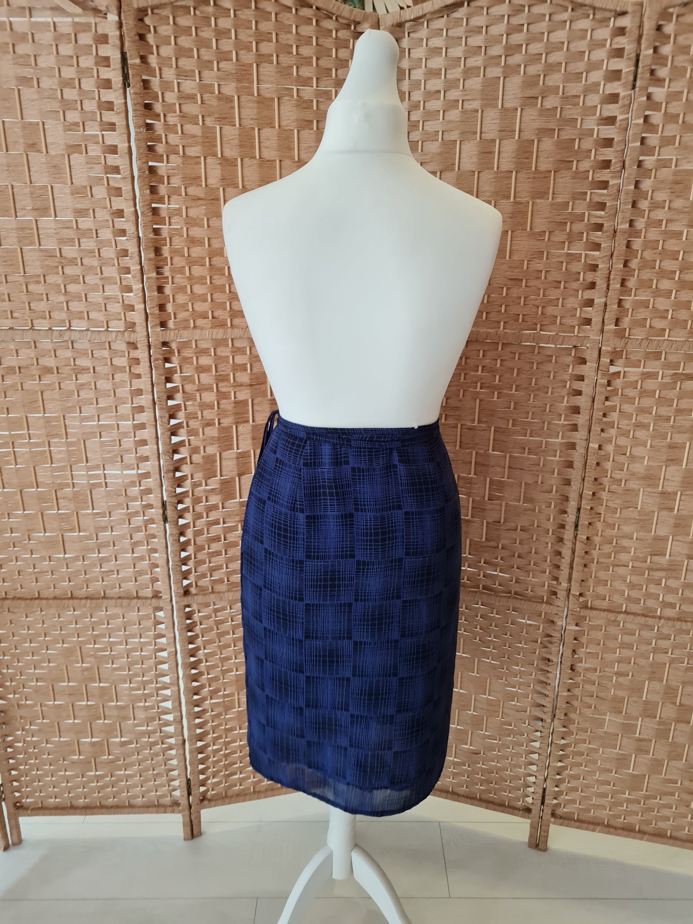 Blue wrap skirt – 1990s