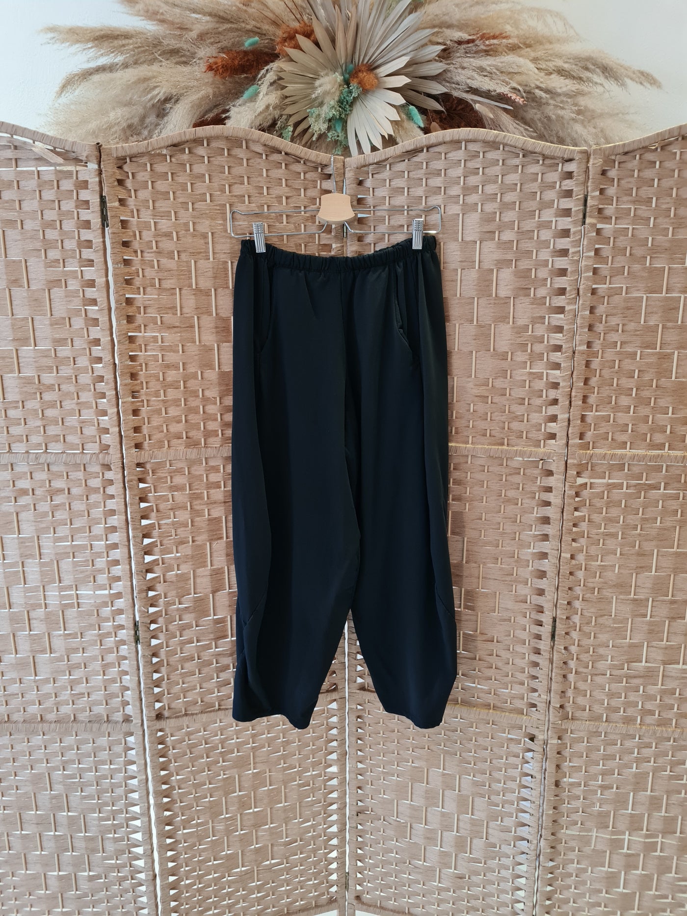 Coco Cocoon Pants in Black