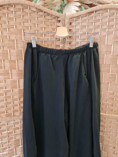 Coco Cocoon Pants in Black