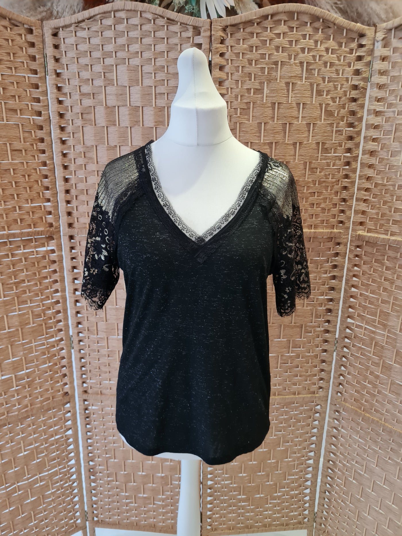 Karen by Simonsen Black/Gold Top M