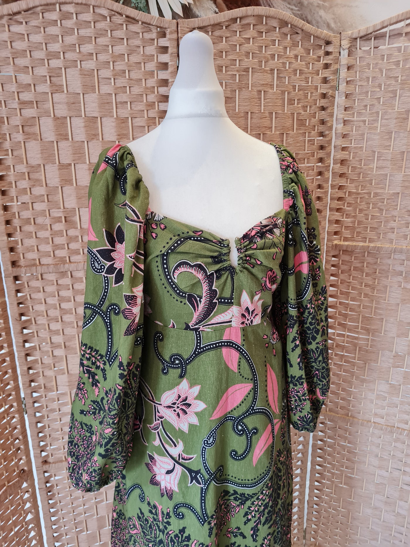 Oasis Green Puff sleeve Dress NWT 8P