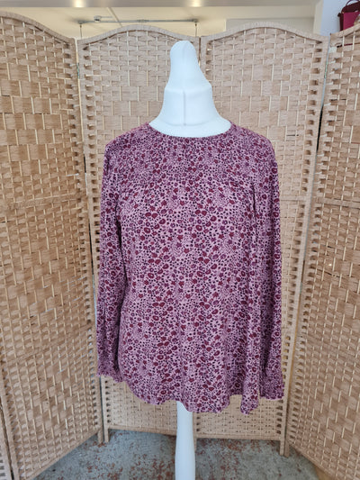 Fat Face Pink ditsy print top 14