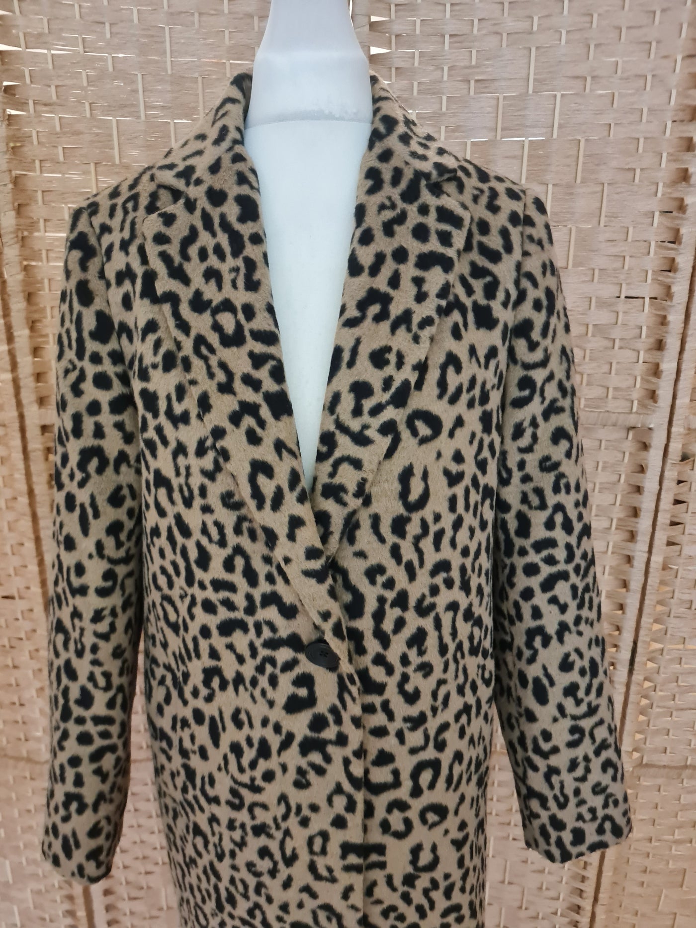 Dorothy Perkins Leopard Coat 8