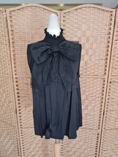 Traffic People Black Bow top S