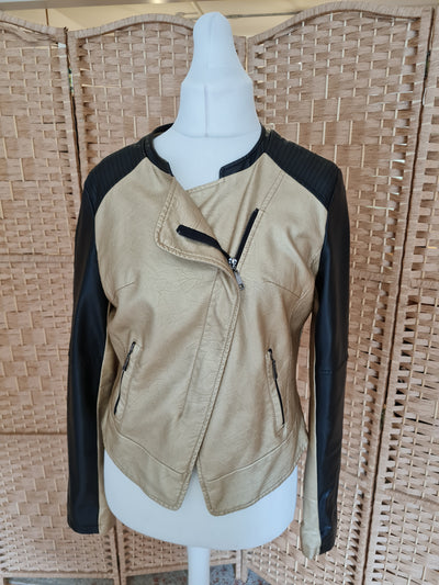 Softy Outerwear Gold/Black Faux Leather Jacket Size XL