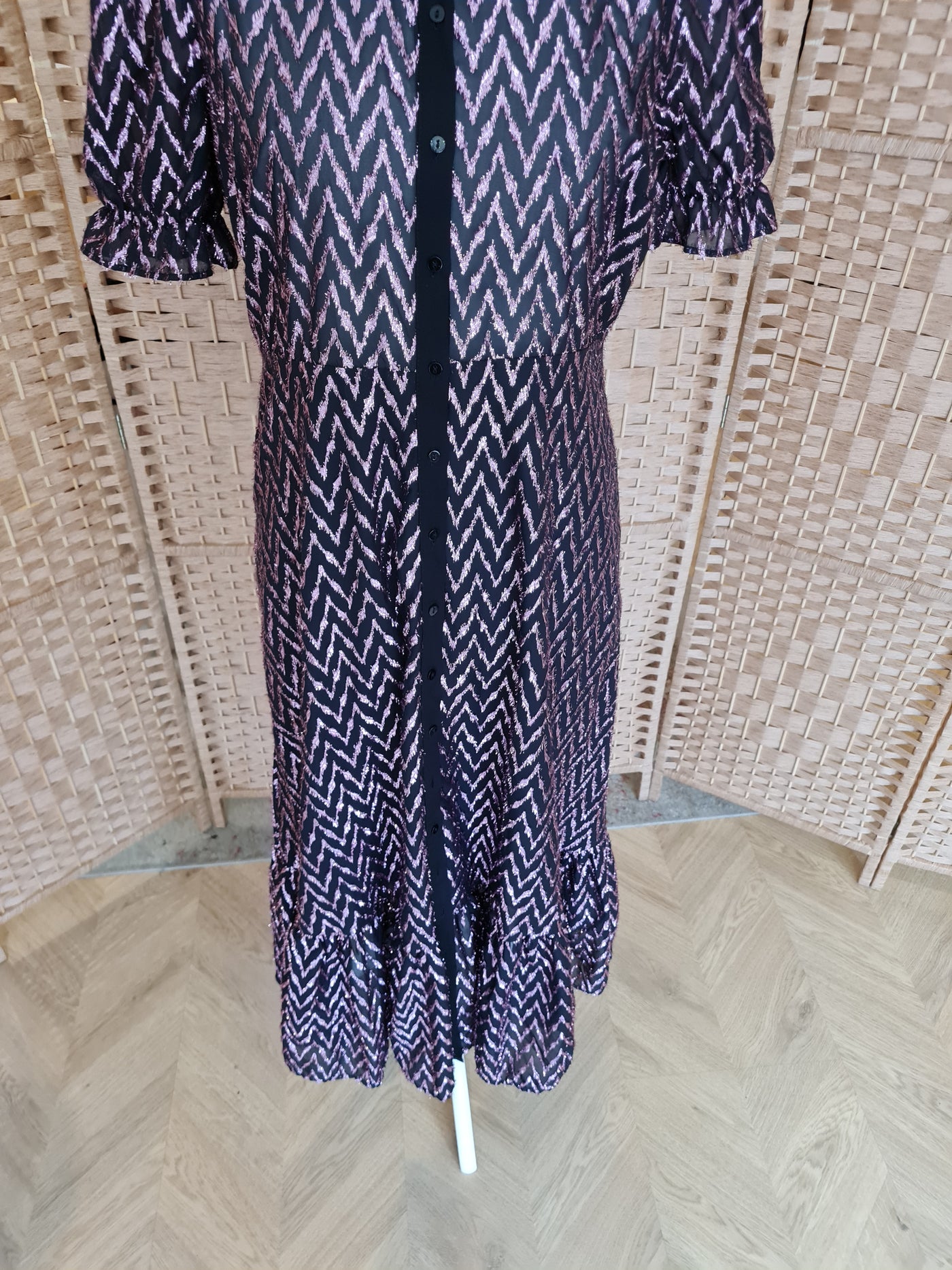 Zara Black/Pink Zigzag Dress XL